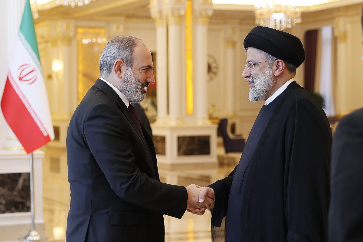 Փաշինյան-Ռայիսի հեռախոսազրույցի մեկնաբանություն