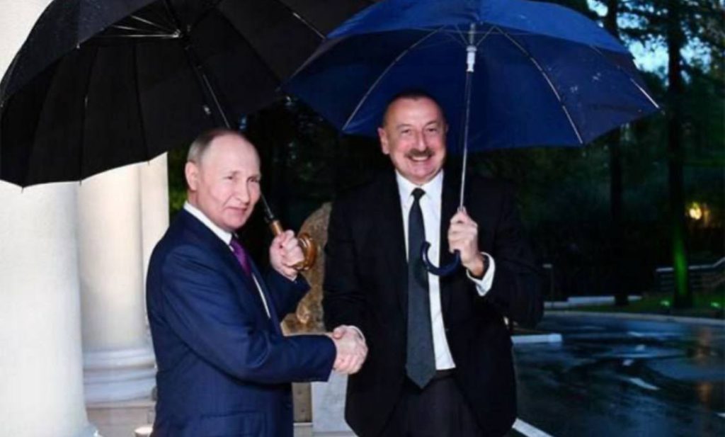 Այսպես են հանդիպել Պուտինն ու Ալիևը բանակցություններից առաջ