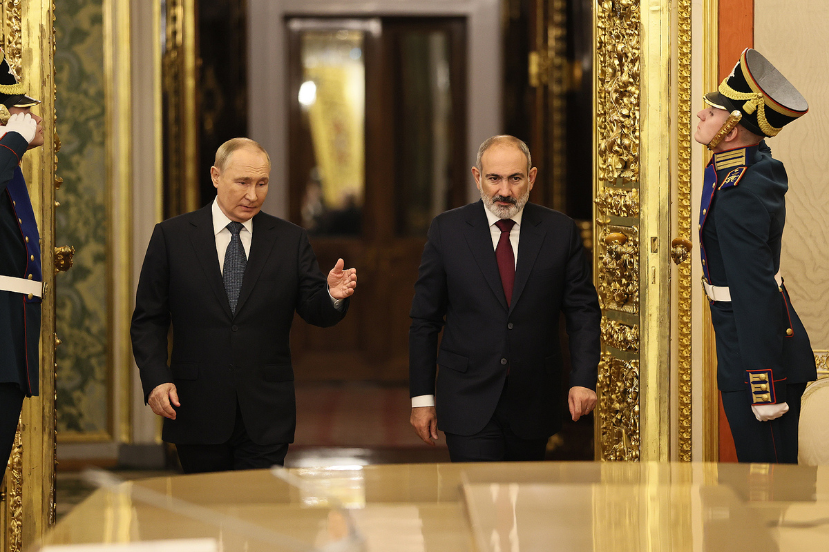 Pashinyan to visit Moscow on 9 May: what to expect